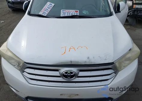 2011 Toyota Highlander Se V6 z USA, uszkodzony, nr VIN 5TDZK3EH1BS028777